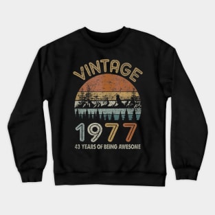 43 Years Old Retro Vintage 1977 43rd Birthday Gifts Crewneck Sweatshirt